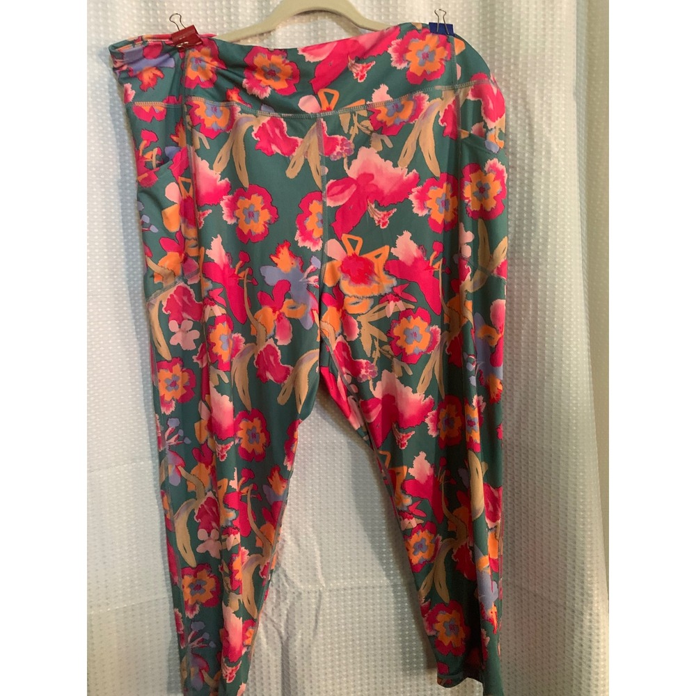 Pro Player Womens 3X Floral High Rise Wicking Activewear Leggings with Pockets